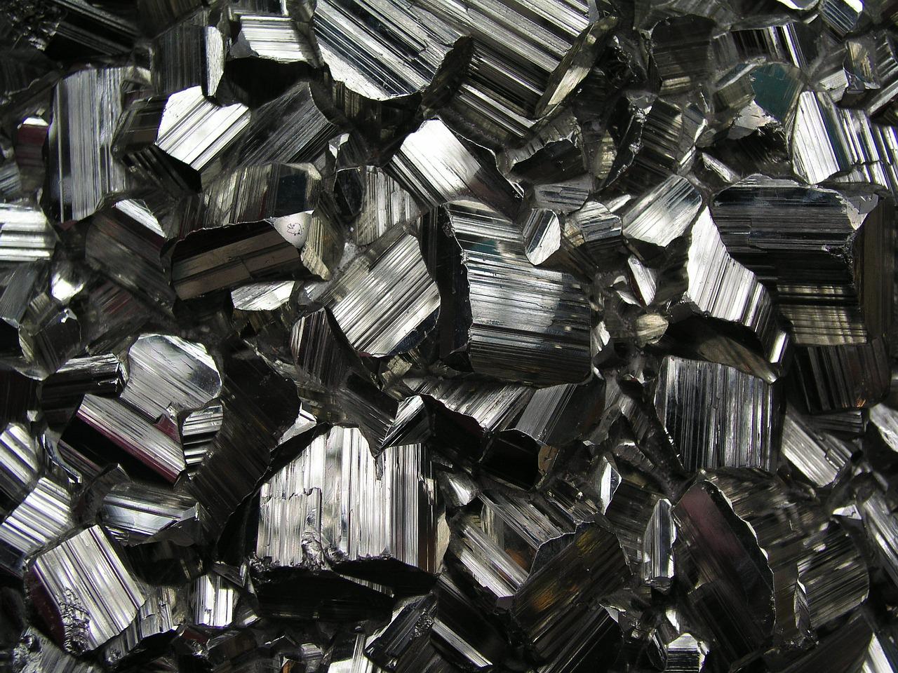 How to tell if Black Tourmaline is real