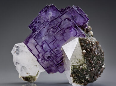 can fluorite go in water