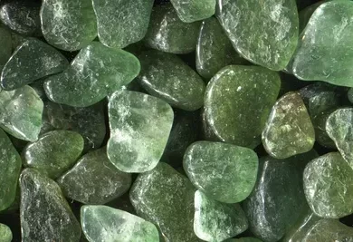 can aventurine go in water
