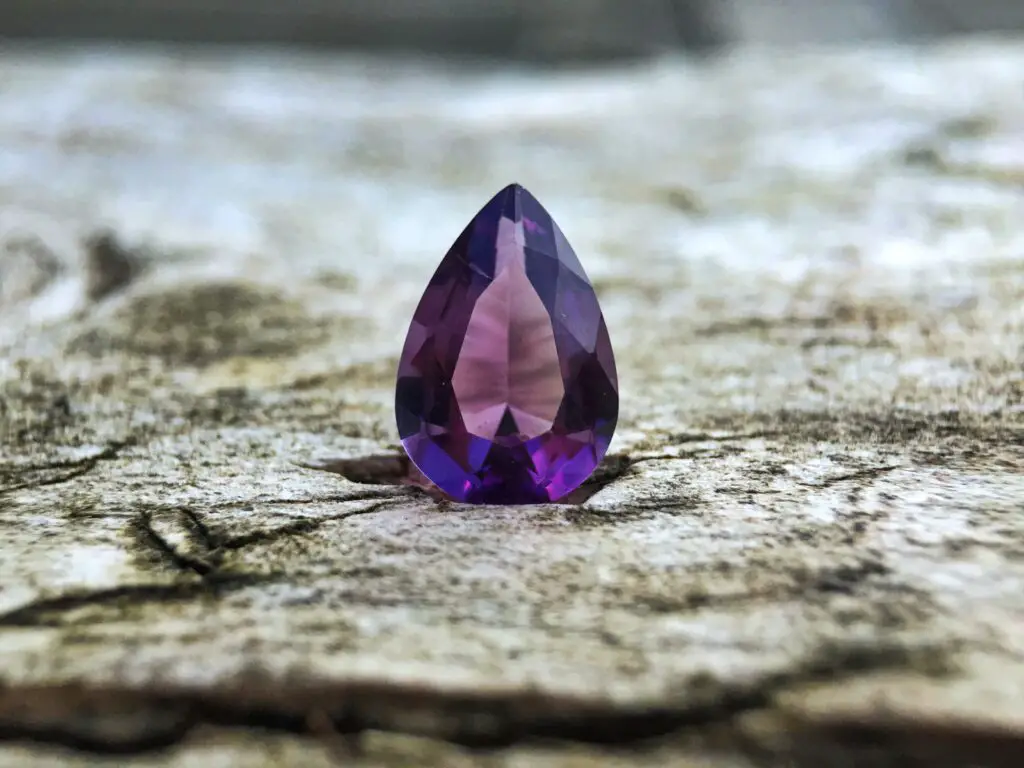 Amethyst meaning and uses