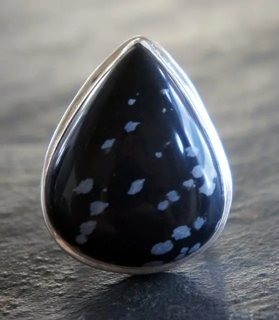 obsidian - wonderful crystals